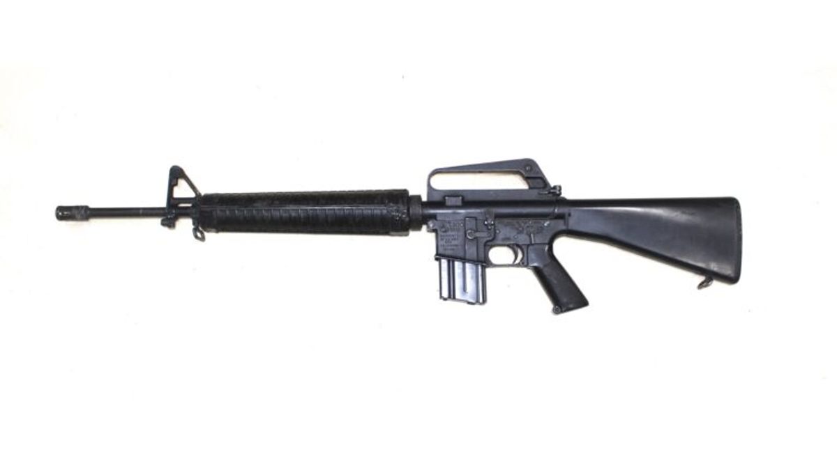 Great Condition US Colt Produced AR-15/M16-A1 - Image 2