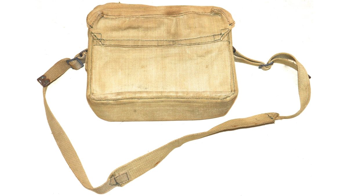 WW2 British Medic Bag Reproduction - Khaki Canvas Military Satchel For Collectors & Cosplay